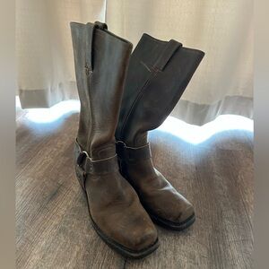 Frye size 8 boots